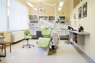 NZOZ Almadent Stomatologia Maciej i Alicja Kruczalak