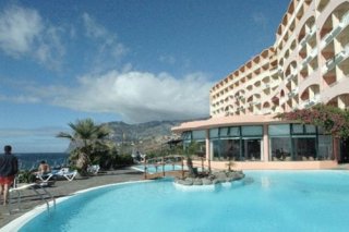Pestana Bay