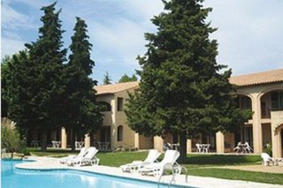 Arc Hotel