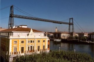 Gran Hotel Puente Colgante