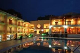 4 Epoxes Hotel Spa