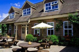 Woodfalls Inn
