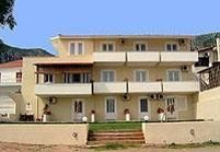 Glyfada Rooms