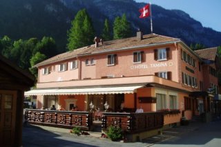 Tamina Hotel