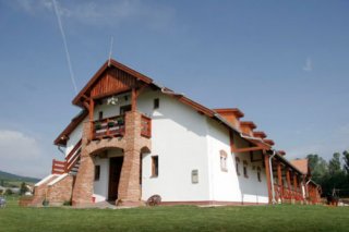Equital Horse Farm
