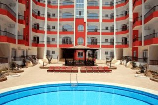Desert Pearl Apartments