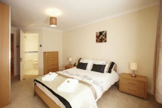 Victoria Apartment