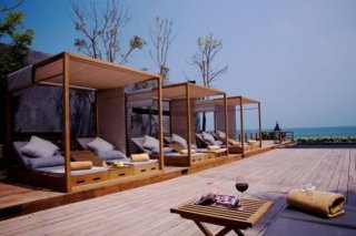 V Villas