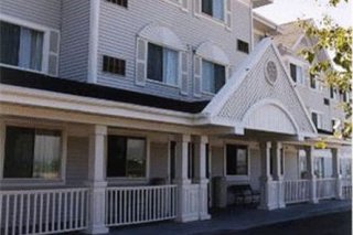 Country Inn & Suites