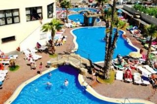 Marconfort Beach Club Hotel
