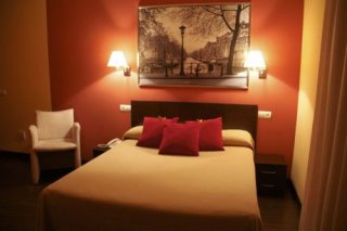 Hostal T4