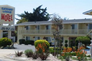 Gateway Thunderbird Motel