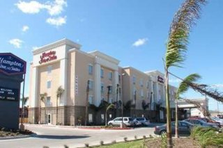 Hampton Inn & Suites  I-37-Navigation Boulevard