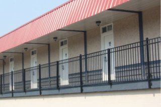 Acadian Inn