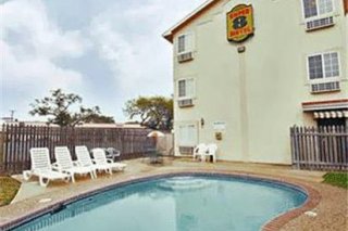 Super 8-Sea World Medical Center