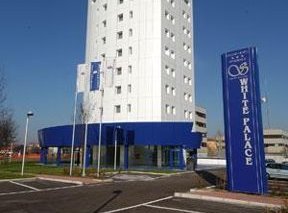 White Palace Hotel & Residence