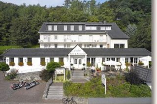 Luckai Hotel & Restaurant