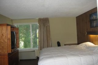 Columbia Gorge Inn