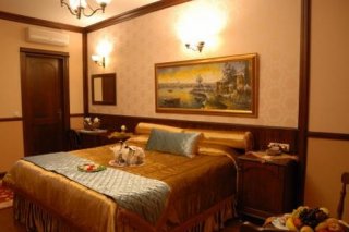 Best Point Hotel