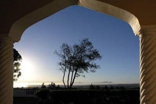 Apricot Gardens Guesthouse