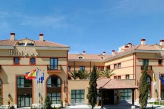 Tryp Comendador