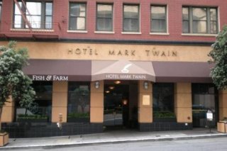 Hotel Mark Twaina C-Two Hotel