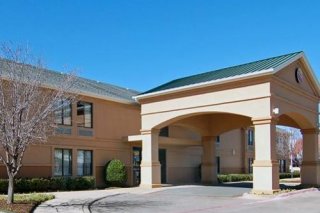 Comfort Inn DFW Airport South