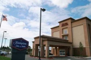 Hampton Inn & Suites