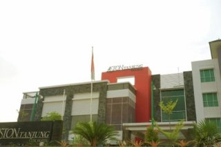 Aston  City Hotel