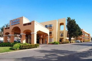 Comfort Inn & Suites San Francisco Airport North