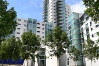 Marlin Apartments-Empire Square