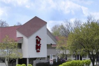 Red Roof Inn