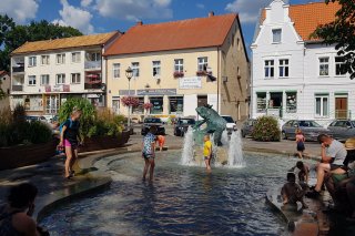 Rynek w Mikołajkach