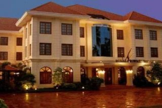 Royal Crown Hotel