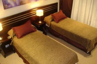 Promenade Hotel