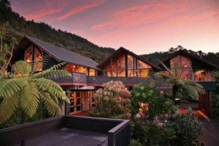 Grand Mercure Puka Park Resort