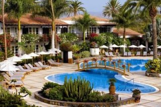 Seaside Grand Hotel Residencia