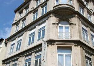 Aris Grand Place Hotel