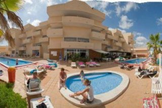 Apartamentos Blue Star
