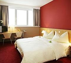 Airport Hotel S1