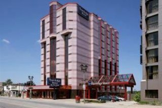 Travelodge Hotel By The Falls
