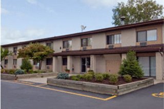 Super 8 Grand Rapids Airport