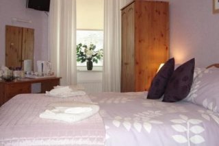Mcdonald Guest House