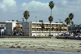 Ocean Beach Hotel