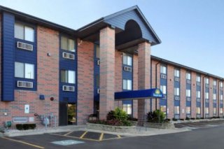 Days Inn Schaumburg/Elk Grove