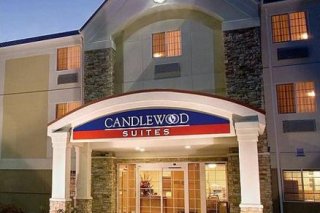 Candlewood Suites Detroit -