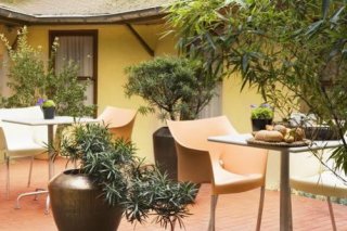 Relais de  Eiffel Cambronne