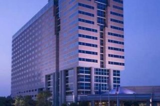 Hilton  Airport