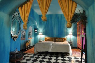 Hotel Utopía