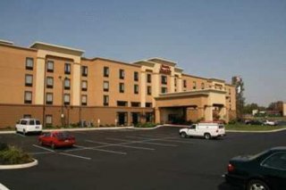Hampton Inn & Suites